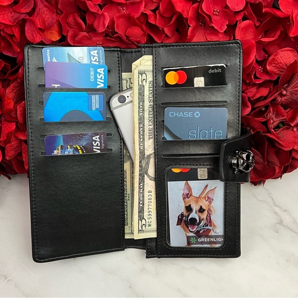 Gothic Skull Studded Black Leather Clutch Wallet BiFold - Picture 8 of 16